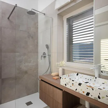 Bombon Апартаменты *